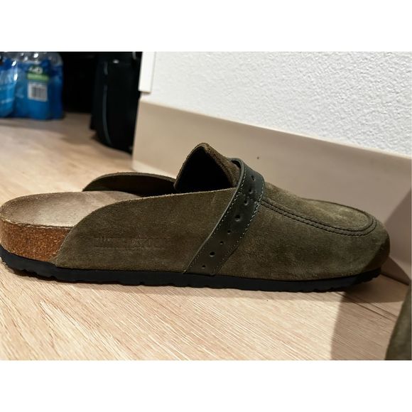 Beautiful pair of Birkenstock Buckley Clogs 41/10 women’s - Picture 7 of 11